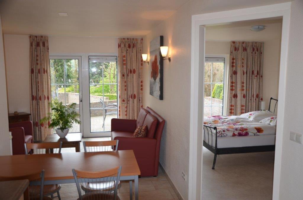 Panorama Sousberg B&B En Appartementen Schin op Geul Eksteriør billede